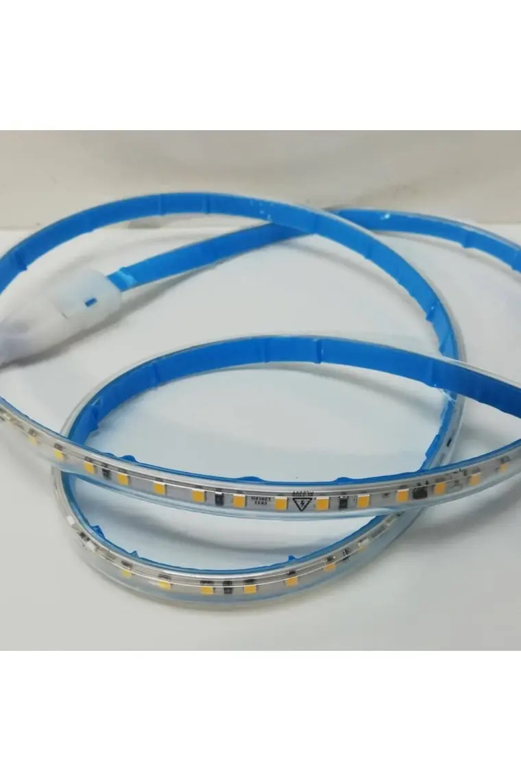 En Parlak Şerit LED 220 Volt Trafosuz Yapışkanlı Dış Mekan Günışığı Işık Fiş + 3 Metre CT-4476