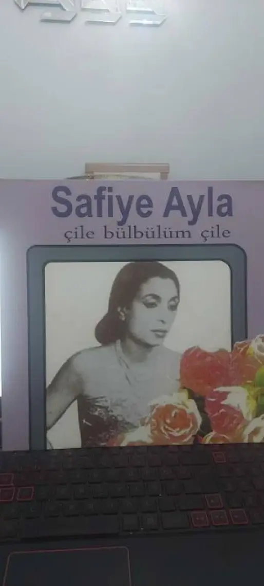 Safiye Ayla - Çile Bülbülüm Çile (Plak)