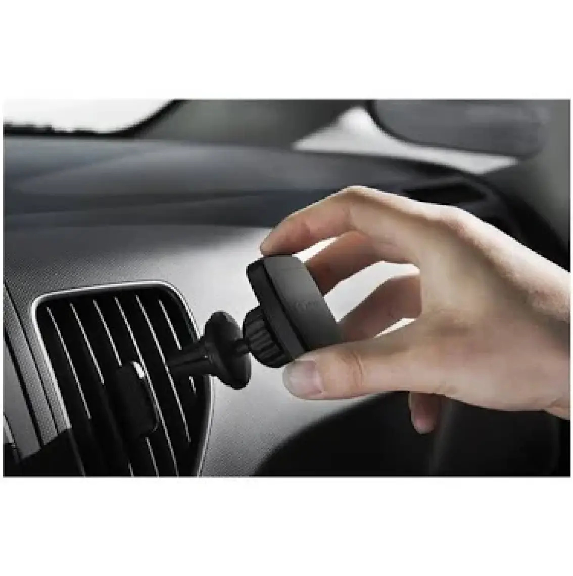 Spigen Air Vent Manyetik Araç içi Telefon Tutucu + 2 Adet Manyetik Plaka (Tüm Cihazlarla Uyumlu Araç Tutacağı) Kuel H12 - 000CD20115