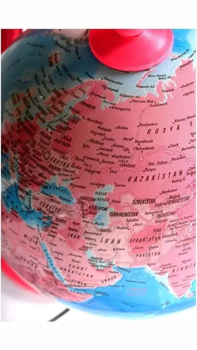 Artı Pembe Dünya Küre Yerküre  20 cm
