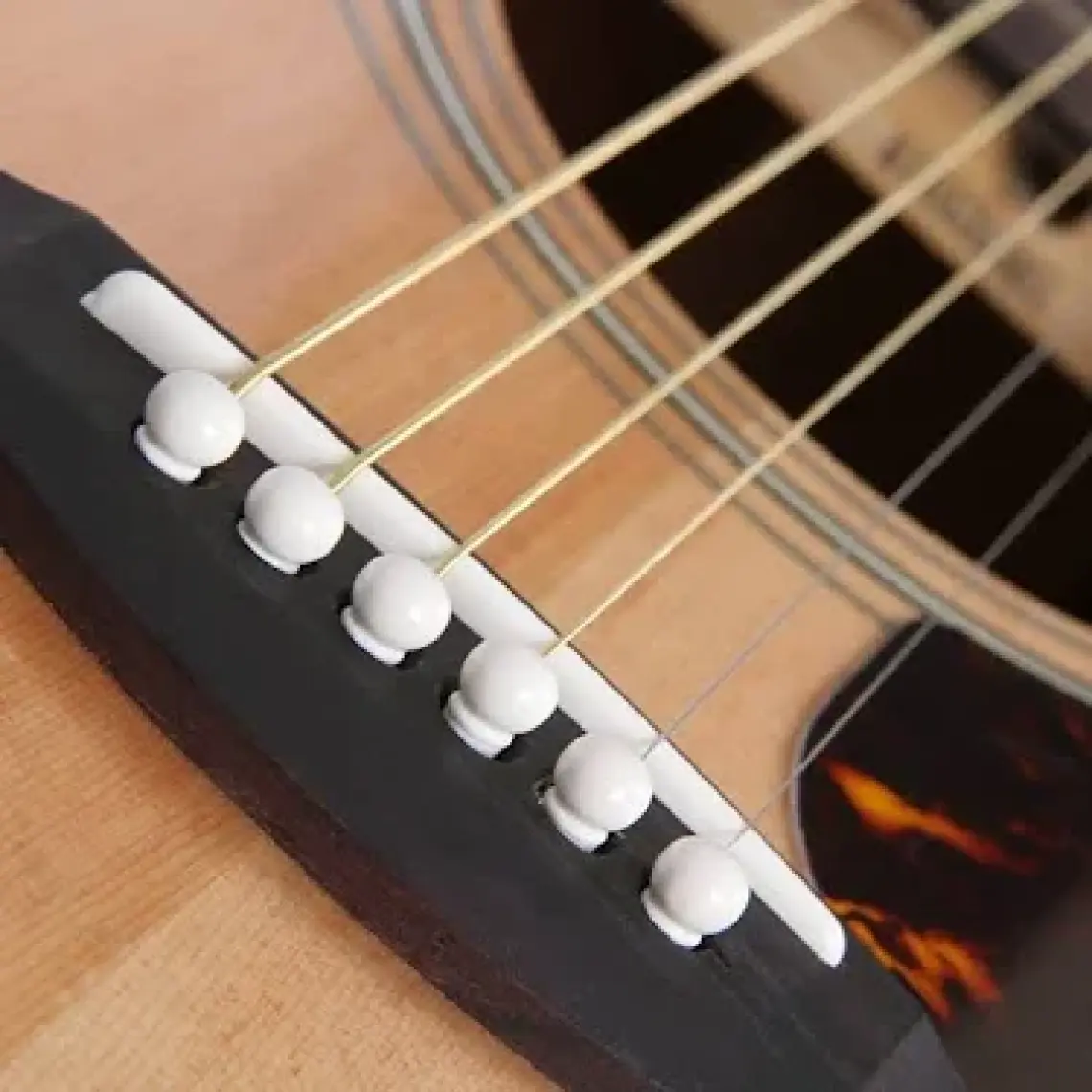 Yamaha F370 DW Akustik Gitar