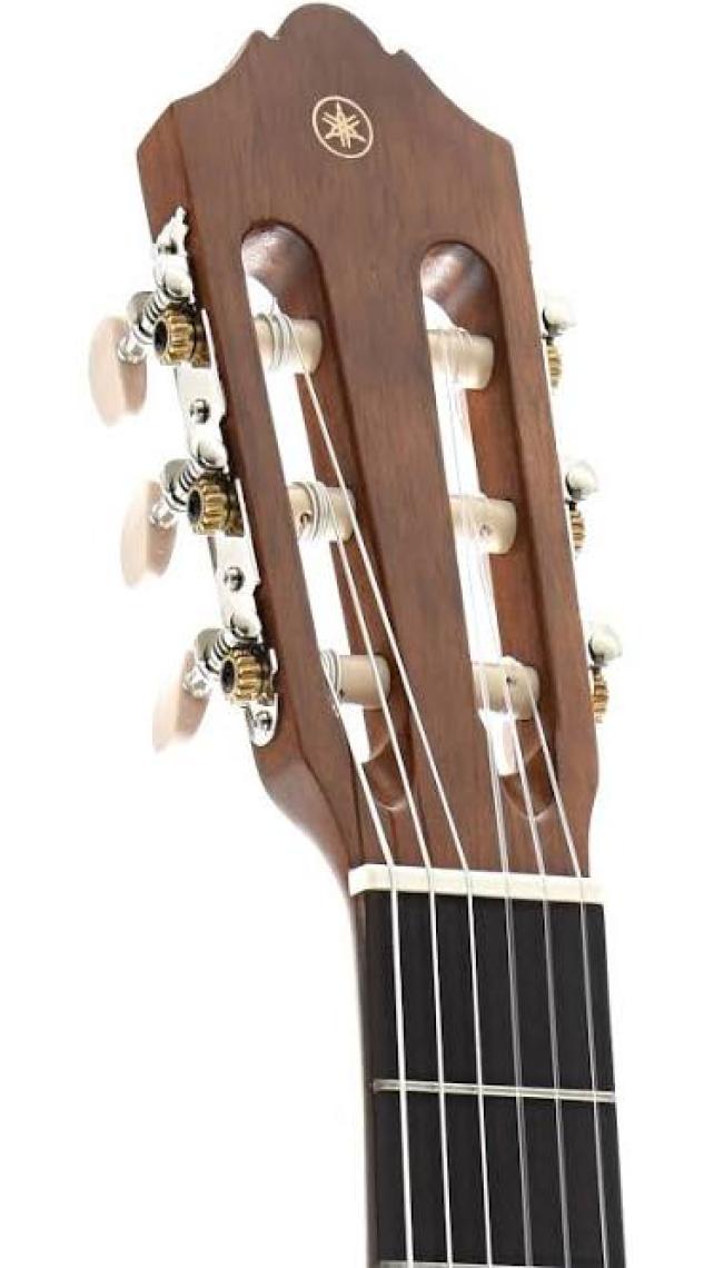 Yamaha C40 Klasik Gitar
