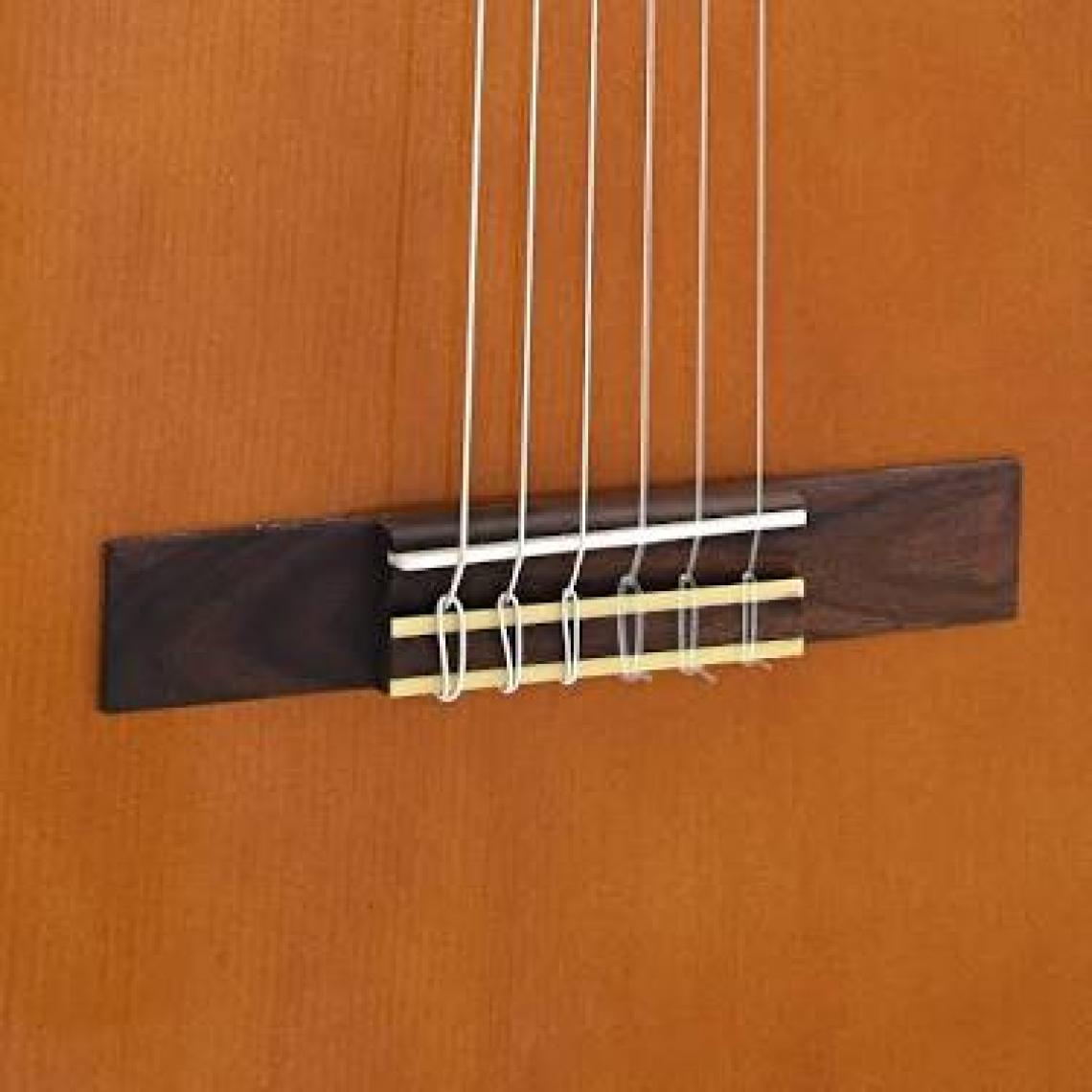 Yamaha C40 Klasik Gitar