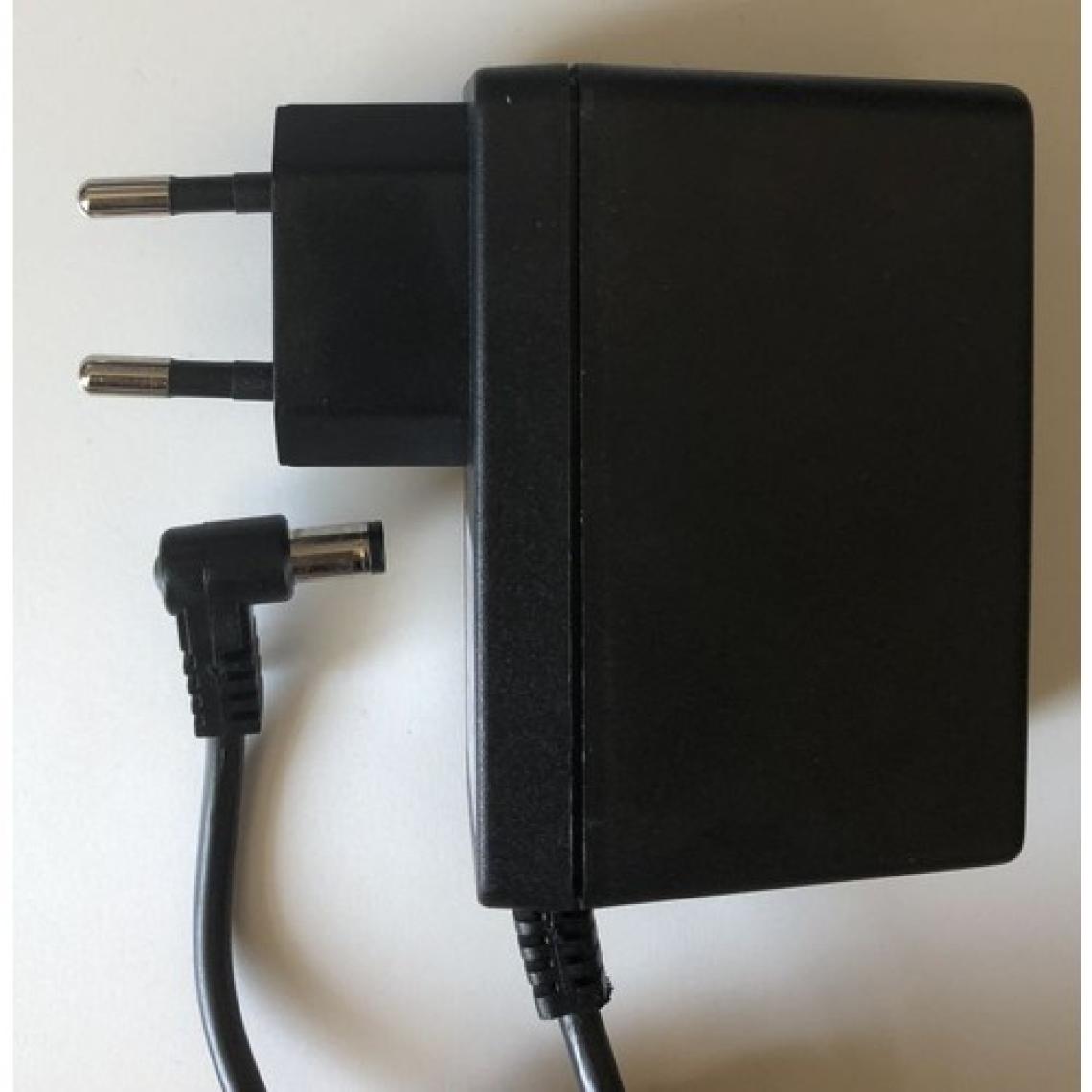 Kozmos PSA-230S / 9V  500MA Boss Pedallar Için Adaptör
