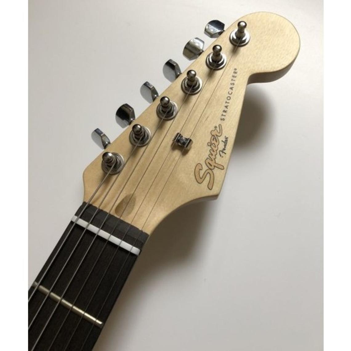 Fender Squier MM Strat Elektro Gitar Kırmızı