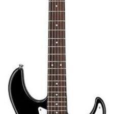 Yamaha Pacifica 012 Elektro Gitar (Black)