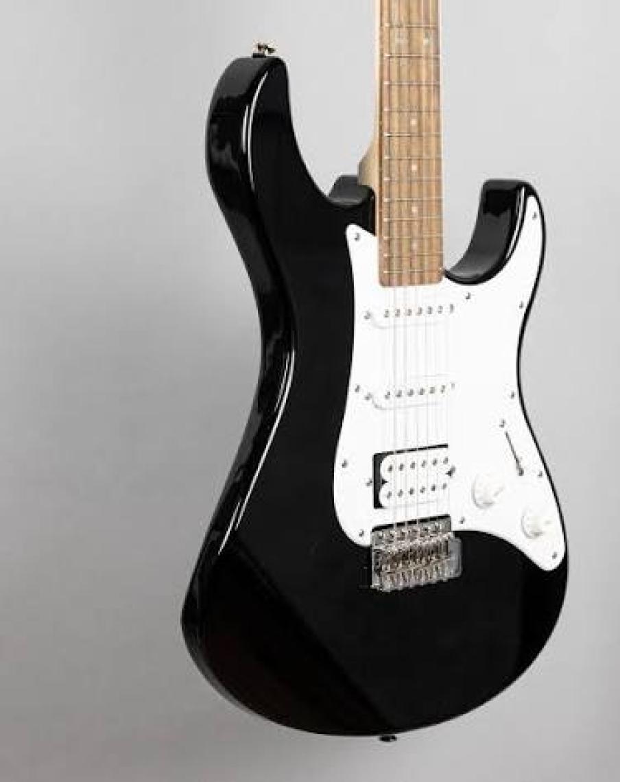 Yamaha Pacifica 012 Elektro Gitar (Black)