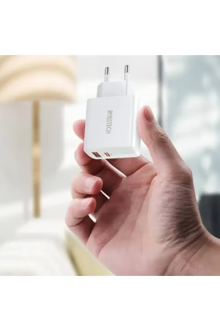 Rosstech 20W Pd LED Göstergeli Ultra Hızlı Şarj Adaptörü Usb-C Pd 20W + Usb-A Quick Charge 3.0 Dual Port (Rosstech Türkiye Garantili)