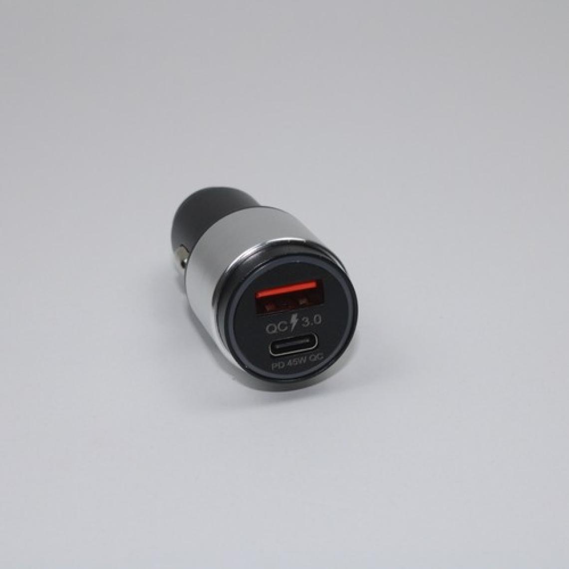 Giyitec Metal Hızlı Araç Şarj Cihazı 45W  Type-C + USB Port Aynı Anda2 Cihaz Şarj Edilebilir Kablolu Set
