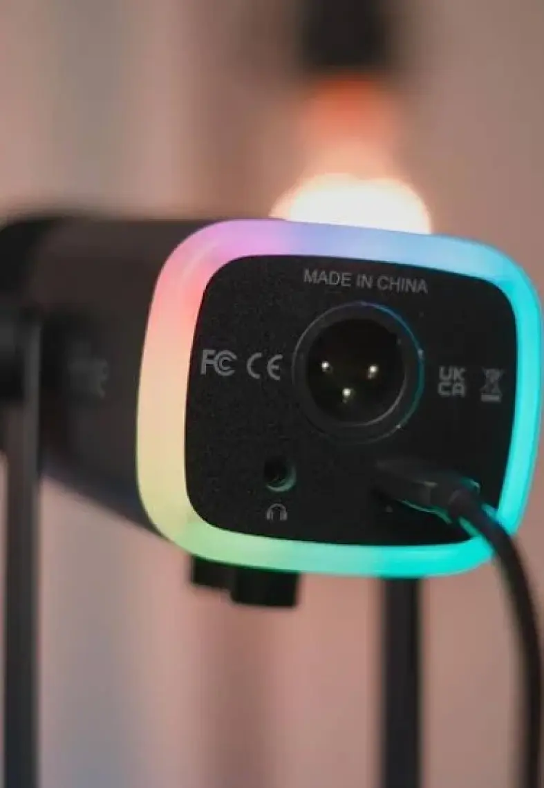 Fifine Am8 XLR/USB Rgb Beyaz Dinamik Bilgisayar Oyuncu Yayıncı Mikrofonu