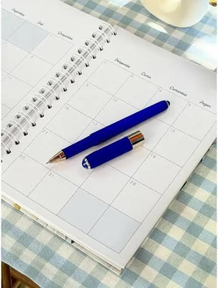 Victoria's Journals Gizli Spiralli Süresiz Planlayıcı Ajanda 17x24 Cm 100 gr. 3 adet ayraç-Haftalık bölümü 112 sayfa-To Do bölümü 30 sayfa-Noktalı Not bölümü 50 sayfa