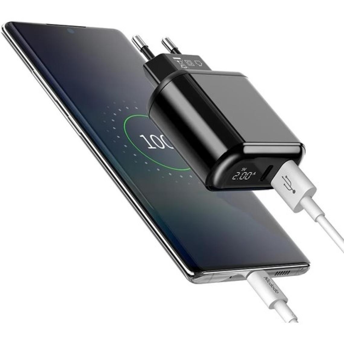 Mcdodo CH-6330 18W Qc 3.0 Dijital Göstergeli 2XUsb Girişli Hızlı Şarj Adaptörü-Siyah