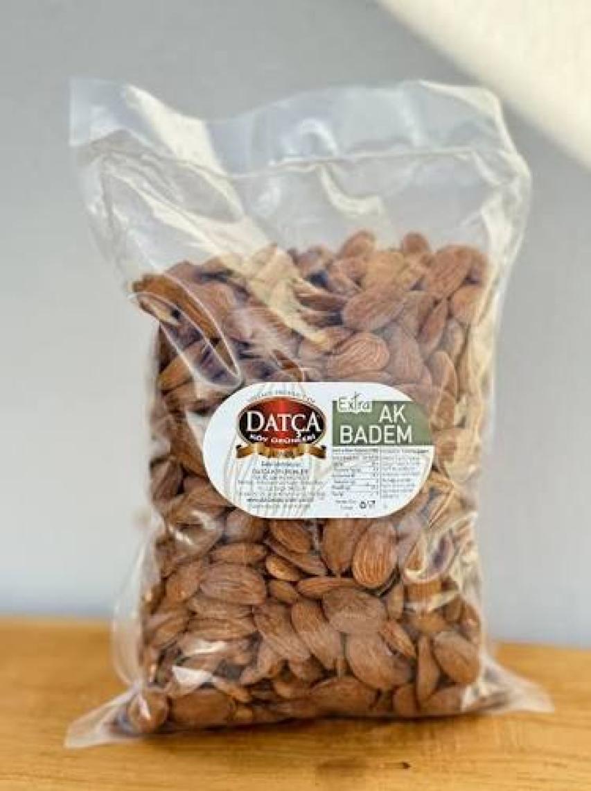 Datça Ak Badem (Çiğ) 1000 gr