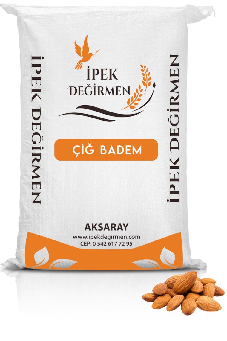 Lüks Kuruyemiş 1 Kg Yerli Yağlı Iri Jumbo Çiğ Badem Içi