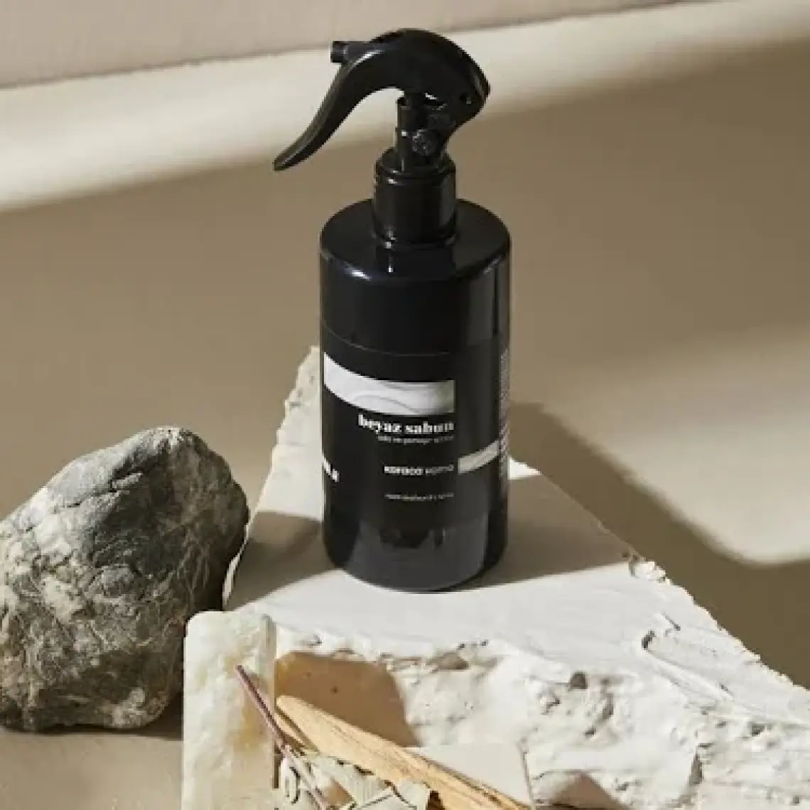 Karaca Beyaz Sabun Oda ve Çamaşır Parfümü 300 ml