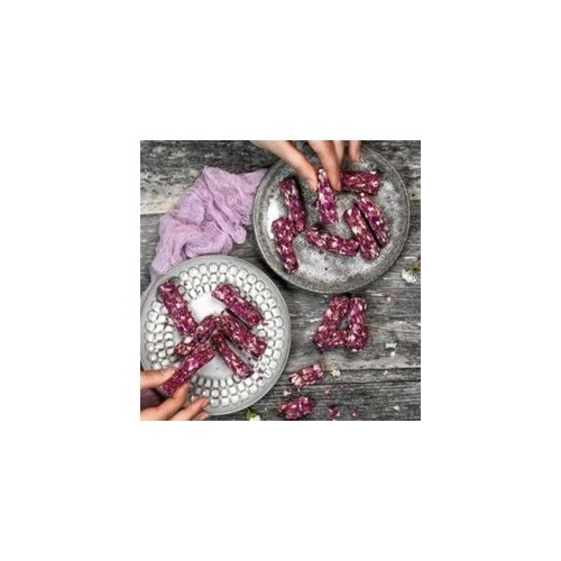 ANTEP PAZARI Gül Yapraklı Antep Fıstıklı Fitil Lokum 150 gr