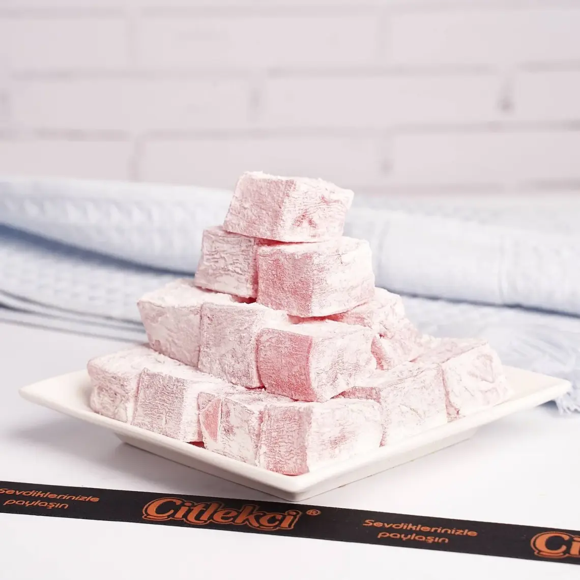 Dadak Gül Aromalı Lokum 500 gr