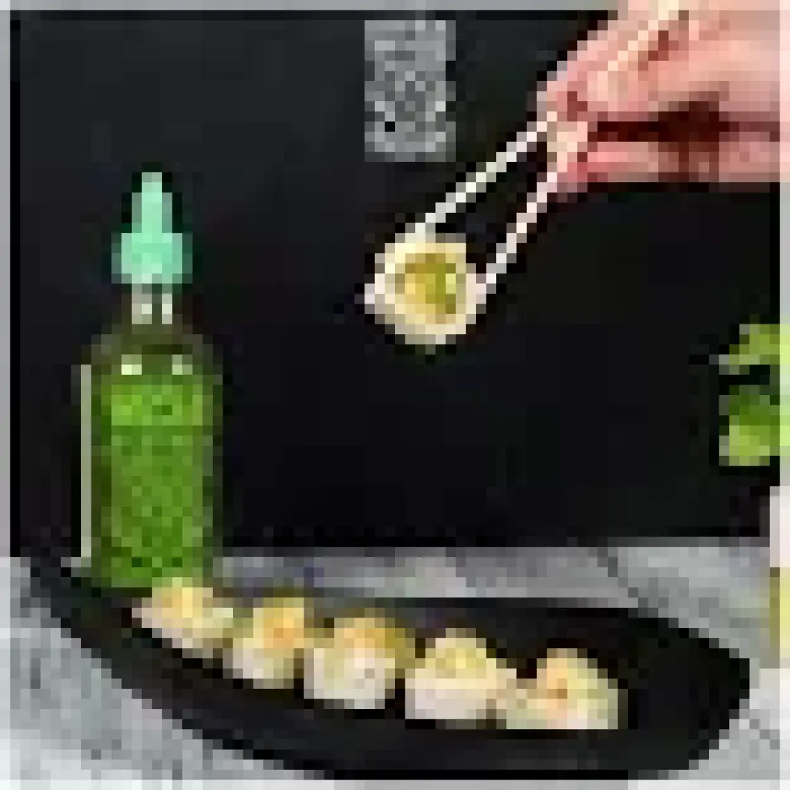 Suree Crying Thaiger Sriracha Wasabi Chili Sos 200 ml