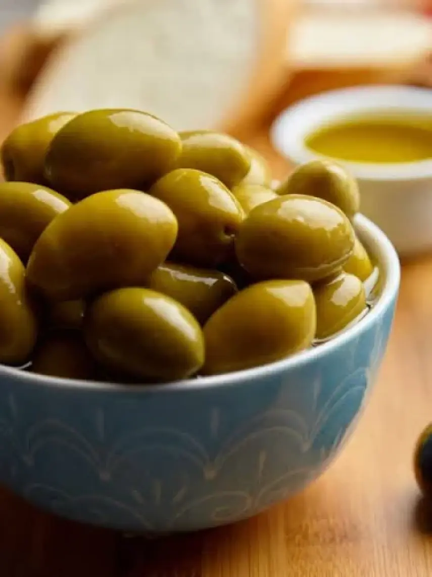 The Mill Kokteyl Yeşil Zeytin 700 g Cam Kavanoz - Süzme Ağırlık: 400 g