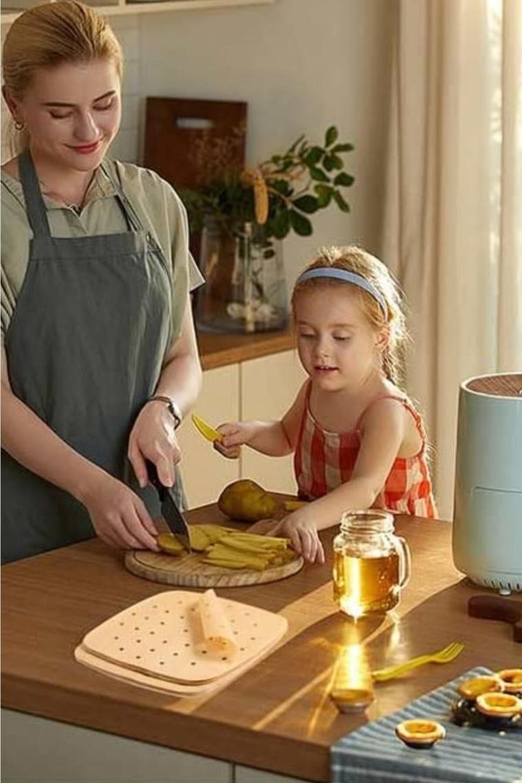 ® 50 Adet Air Fryer Pişirme Kağıdı Tek Kullanımlık Yağlı Kağıt Kare Delikli Model