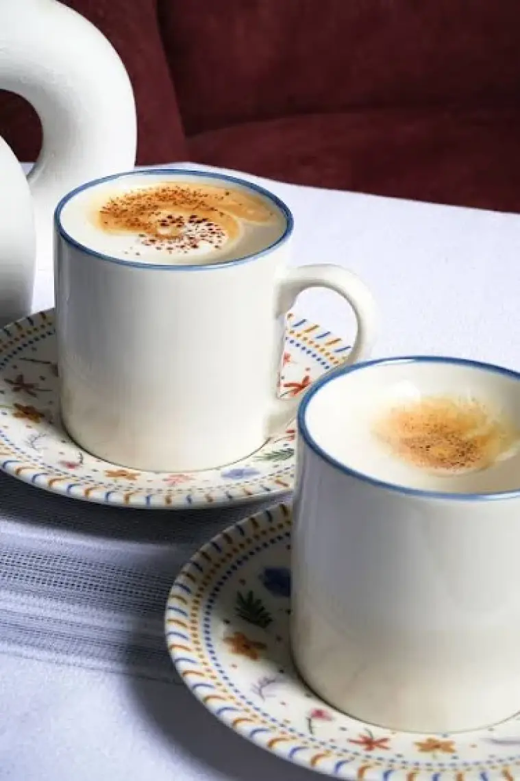 Heda Porselen Dalya 12 Parça 6 Kişilik Porselen Kahve Fincan Takımı