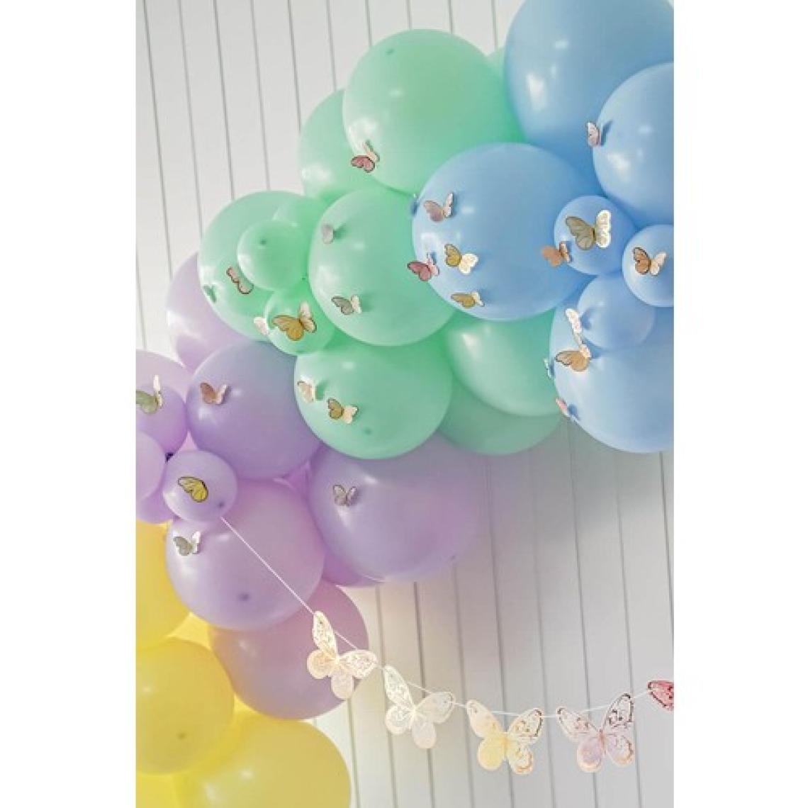 Le Mabelle Renkli Parti Süsü - 60 Adet, Büyük 5 cm, Küçük 3 cm, Kelebek Desenli Özel Günler İçin