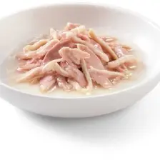 Schesir Ton Balıklı Tavuklu Ve Pirinçli Naturel Kedi Konservesi 85gr