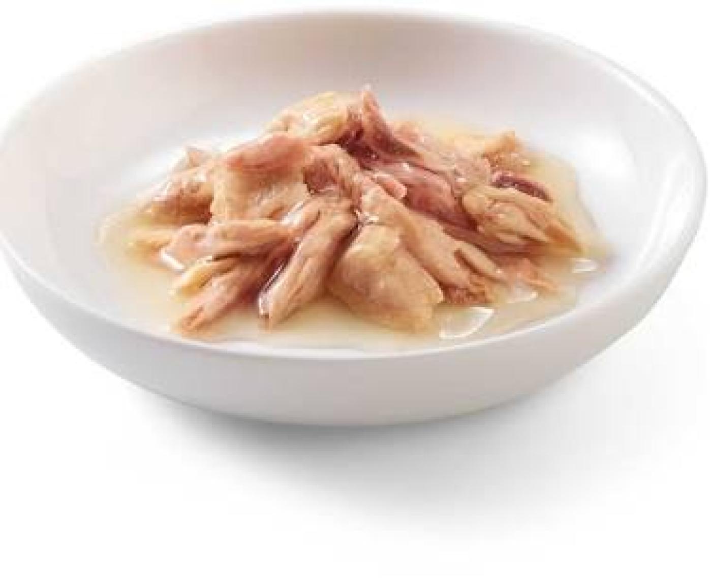 Schesir  Ton Balıklı ve Somonlu Soslu Tahılsız Kedi Konservesi 70gr