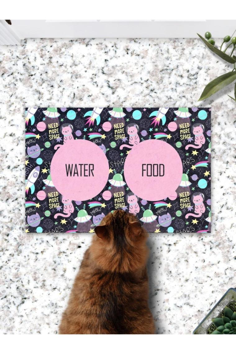 PatiPeti Space Renkli Kediler Kedi Köpek Eğitim Mama Paspası ve Beslenme Altlığı
