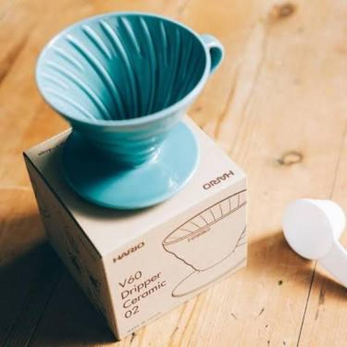 Hario V60 02 Seramik Dripper Turkuaz