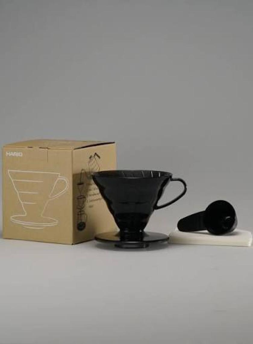 Hario V60 02 Siyah Şeffaf Plastik Dripper ve 40’lı Filtre Kağıdı Seti