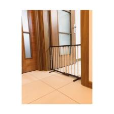 Kapı Önü Ahşap Köpek Çiti Ayarlanabilir