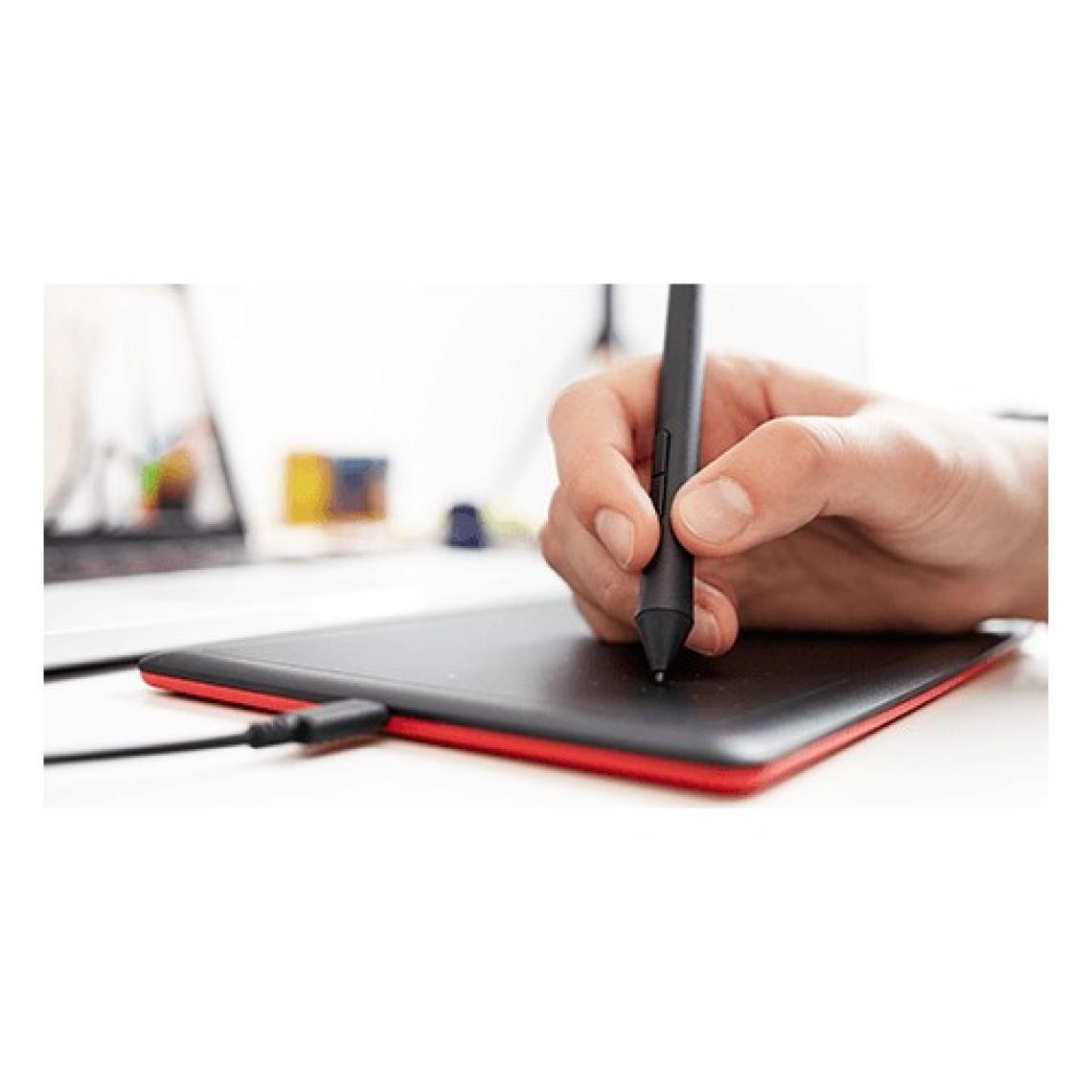 One By Wacom Small 8.3 x 5.7inç Yüksek Hassasiyetli Grafik Tablet (CTL-472)
