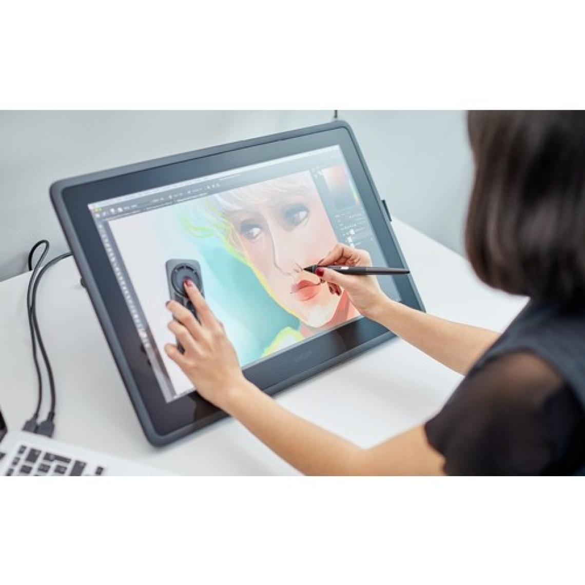 WACOM CINTIQ DTK2260K0A 21.5 " 1920 x 1080 (Full HD) 8192 Kalem Basınç Hassasiyetli Profesyonel Grafik Tablet + Ayarlanabilir Stand + Kablosuz ve Pilsiz Kalem