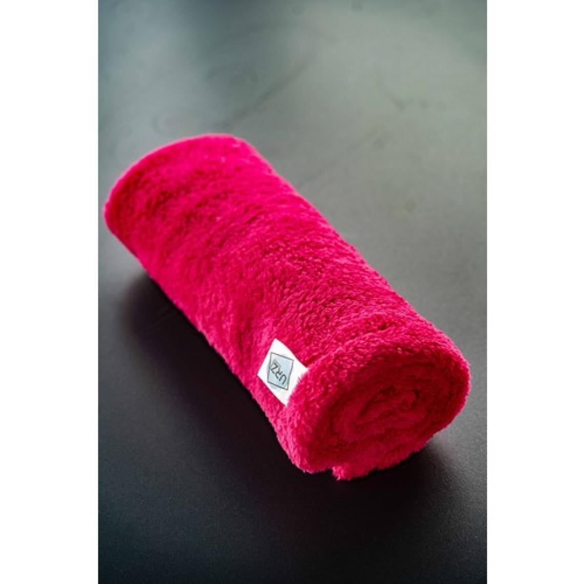 Urz Store Kedi ve Köpek Battaniyesi Welsoft Peluş Yıkanabilir 5 Renk 3 Boy Seçenekli