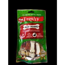 Freshy Ördek Etiyle Kaplanmış Doğal Dana Derisinden Çiğneme Kemiği 105 gr