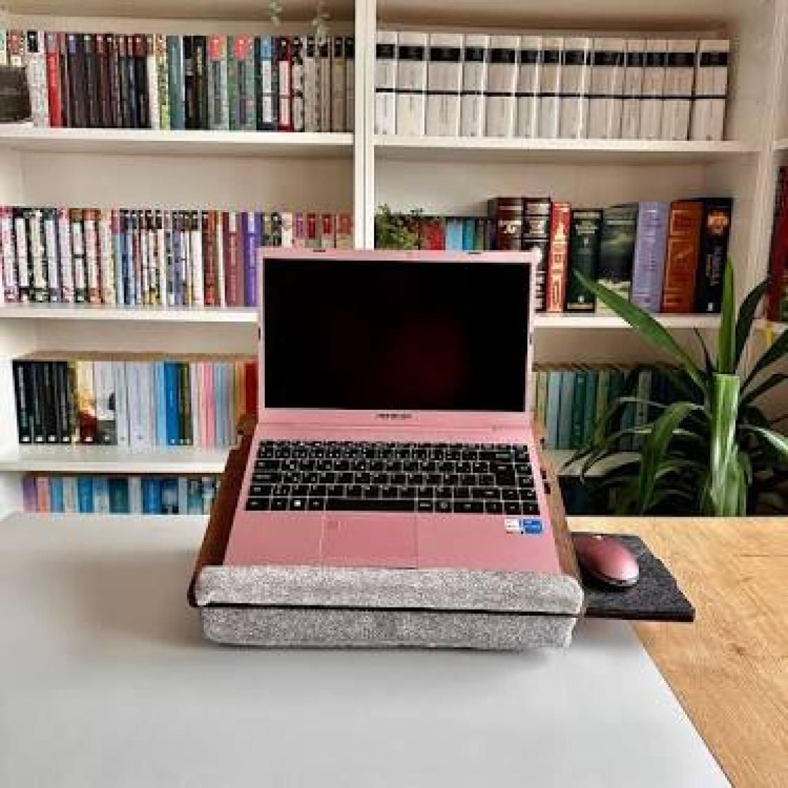 Vigo Wood - Eğim Ayarlanabilir Çekmeceli Mousepad Minderli Laptop Sehpası - Ceviz LS051