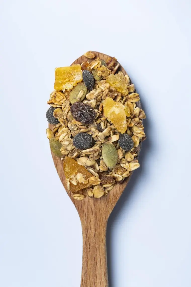 GOOD FOOD MULTIVITAMIN GRANOLA  ANANAS & ÇİKOLATA  400 gr