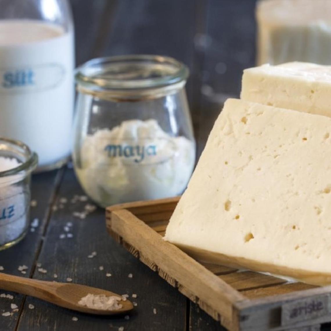 Ariste Tam Yağlı İzmir Tulum Peyniri 300 gr –Olgunlaştırılmış