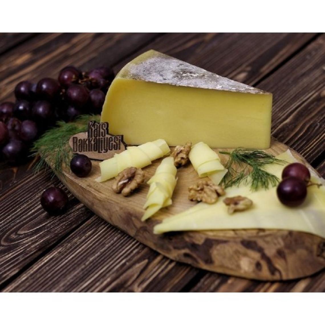 Kars Bakkaliyesi  Eski Kaşar 1kg