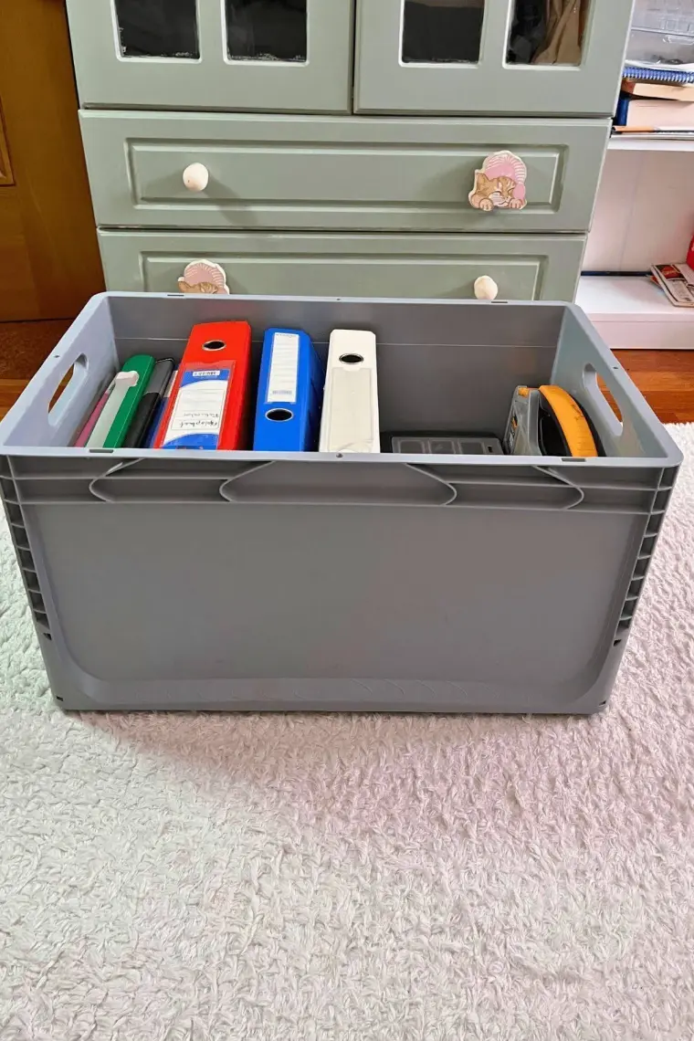 Alpin Euronorm Kapalı Taşıma Kasası 66 Lt Gri