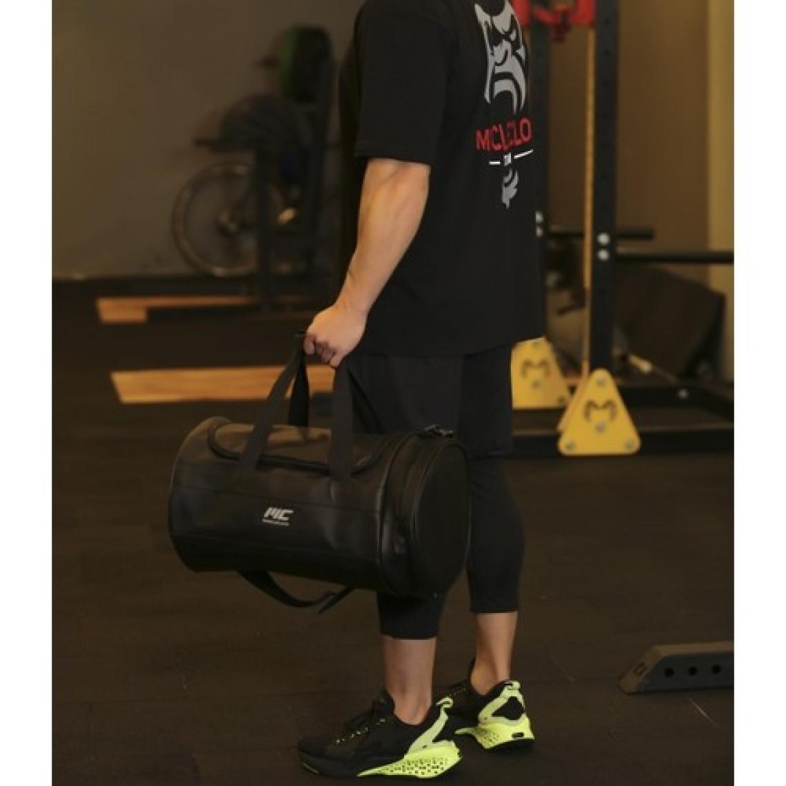Musclecloth Elite Duffel Bag Silindir Spor Çanta Siyah 28 L