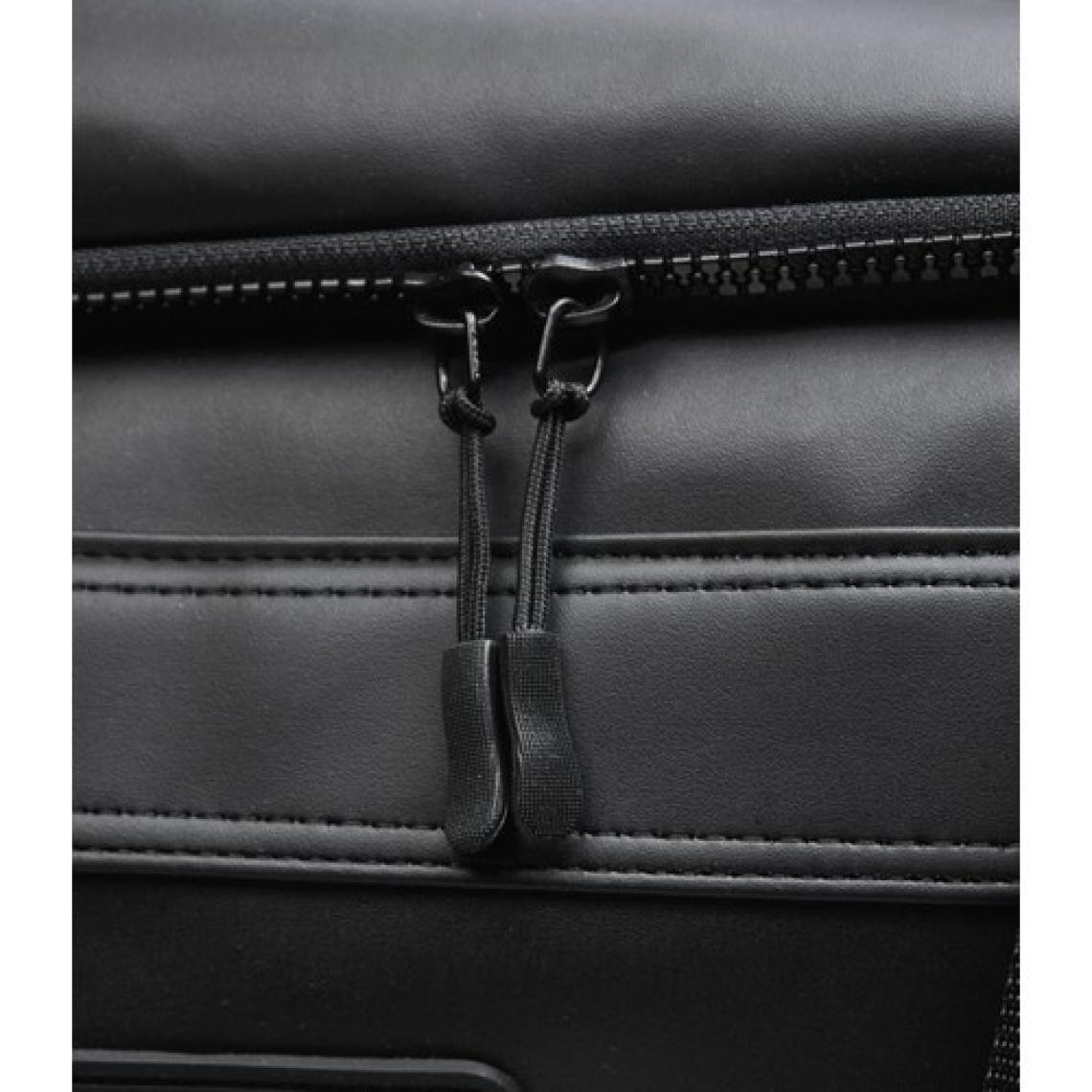 Musclecloth Elite Duffel Bag Silindir Spor Çanta Siyah 28 L