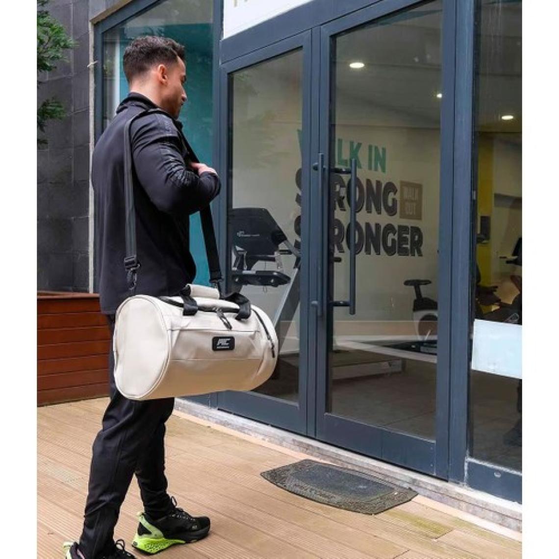 Musclecloth Elite Duffel Bag Silindir Spor Çanta Bej 28 L