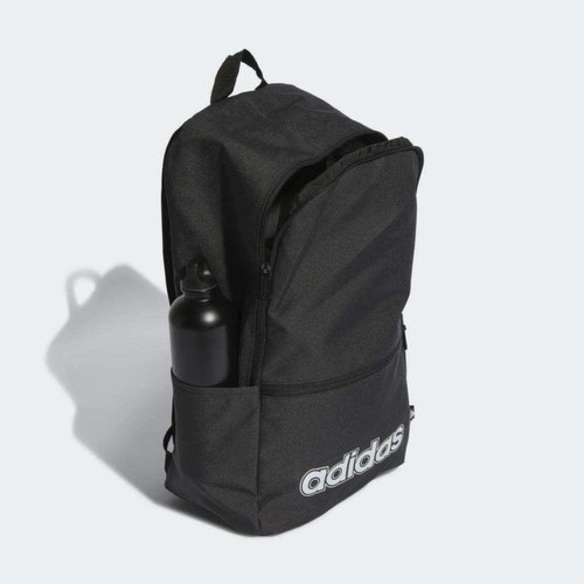 Adidas Sportswear HT4768 Classic Foundation Backpack