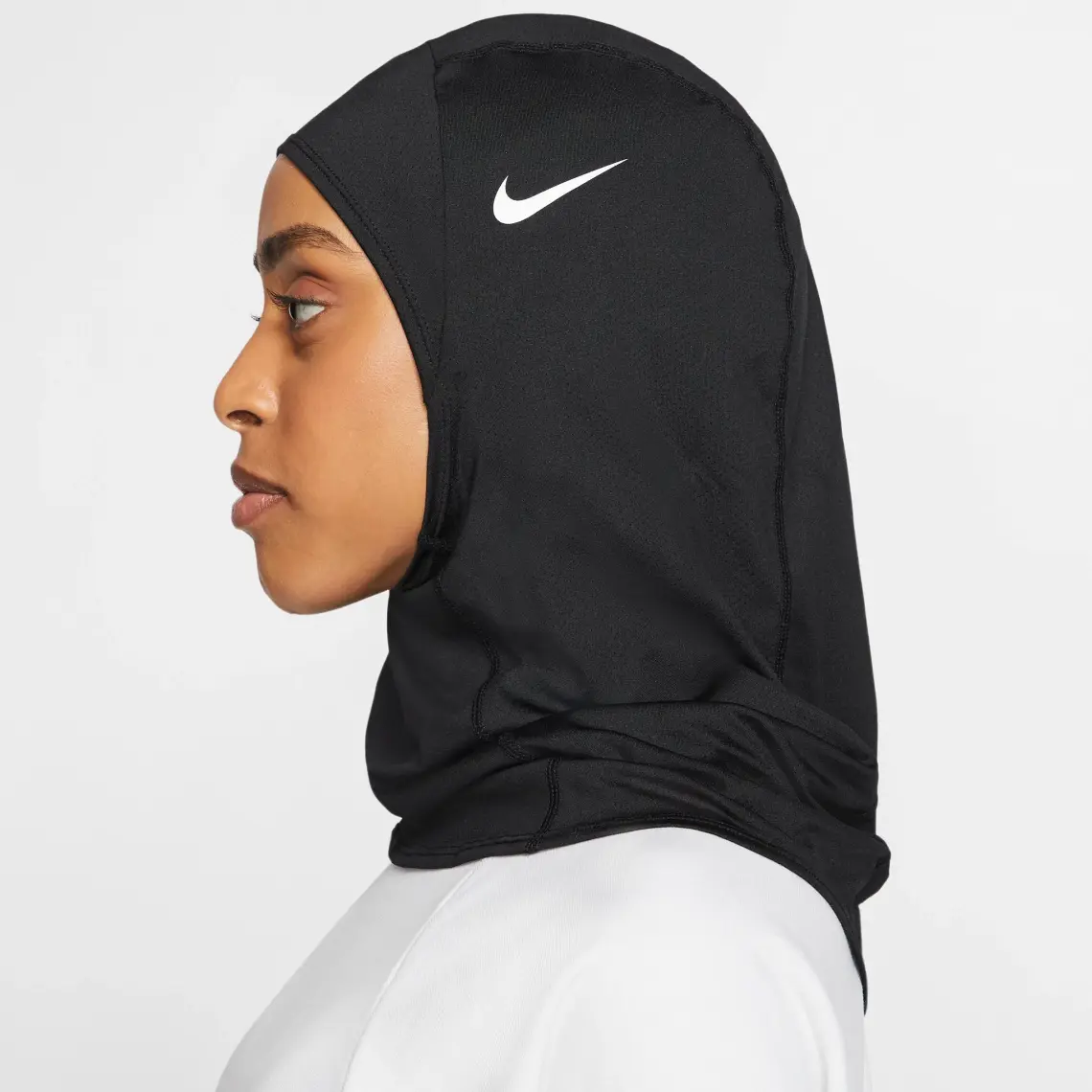 Nike N.000.3533.010.Ml Pro Hıjab 2.0 Sporcu Kadın Başörtüsü