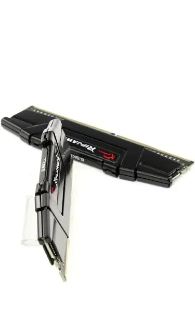 GSkill Ripjawsv Siyah 16GB (2x8GB) DDR4 3200MHz Soğutuculu CL16 RAM F4-3200C16D-16GVKB
