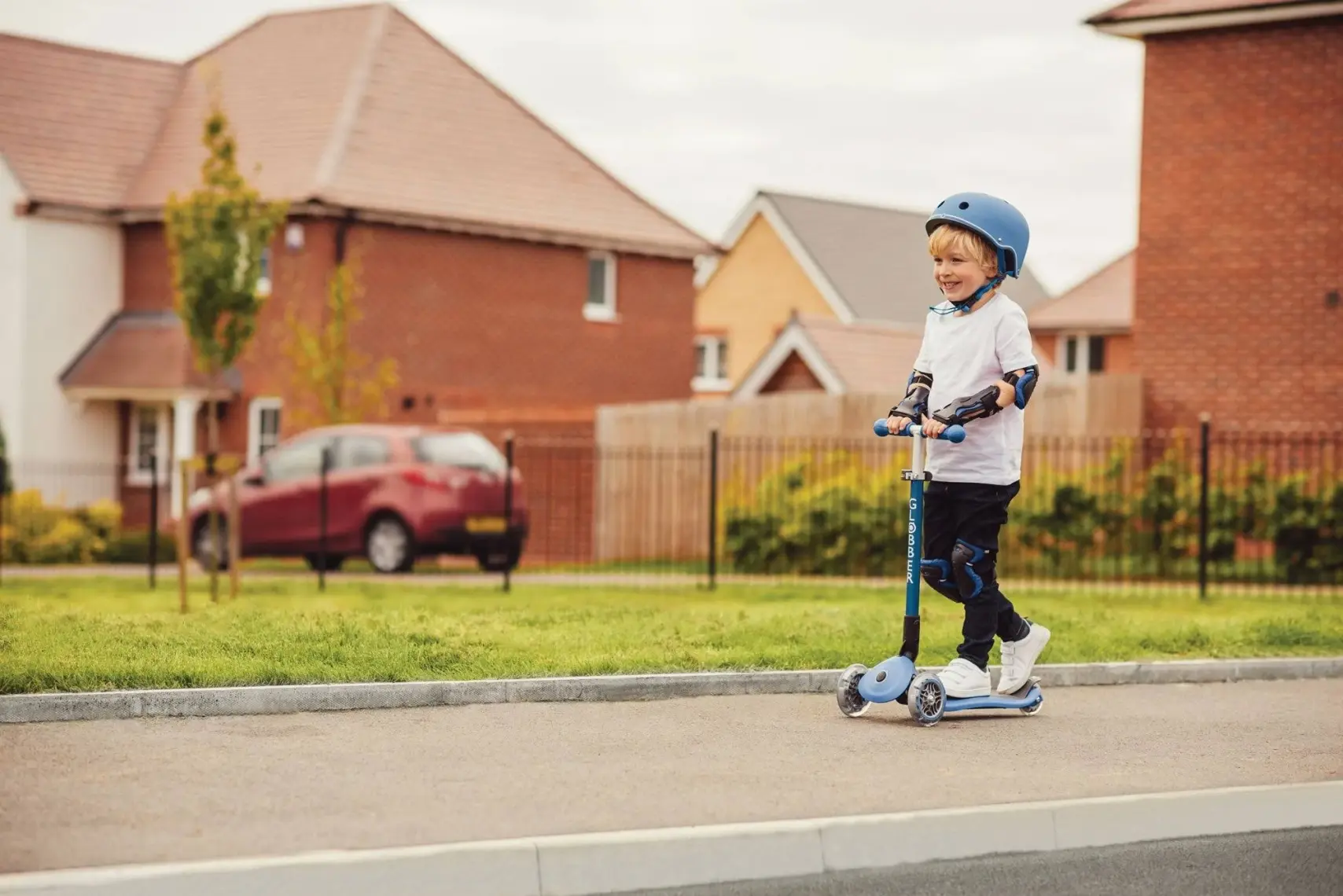 Globber Primo Katlanabilir  - Çocuklar Için 3 Tekerlekli Scooter-Lacivert