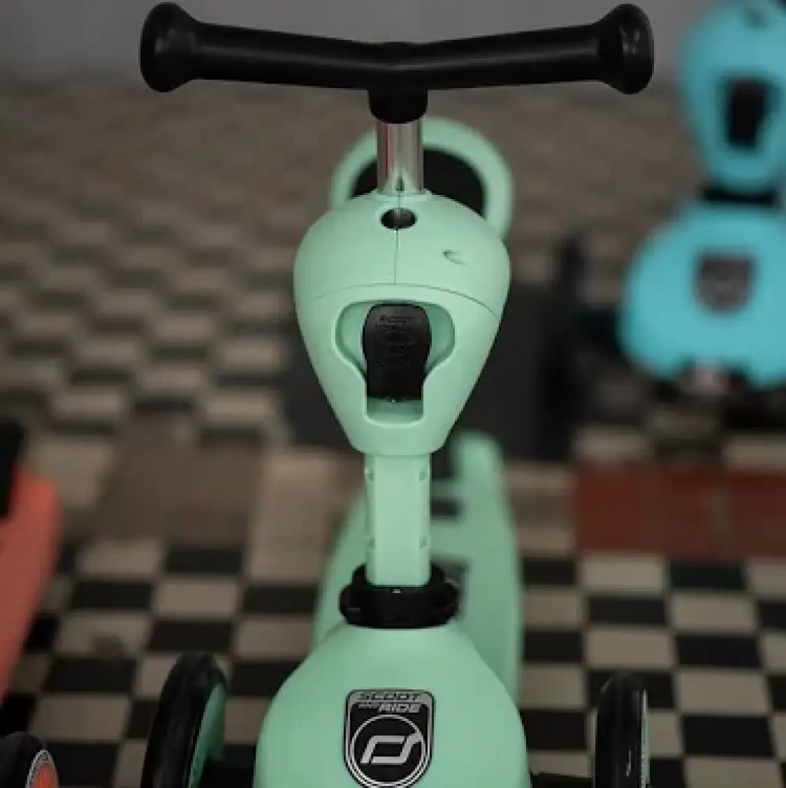 Scoot And Ride Oturaklı Çocuk Scooter