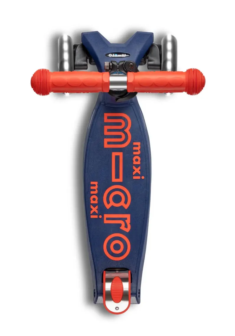 Micro Scooter Maxi Micro Deluxe Foldable Navy LED